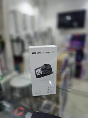 Dji Osmo Action 5 Pro Adventure Combo - thumbnail 2