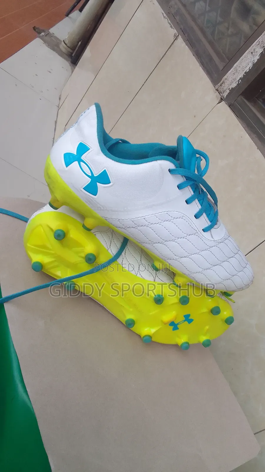 Under Armour Magnetico Size 40