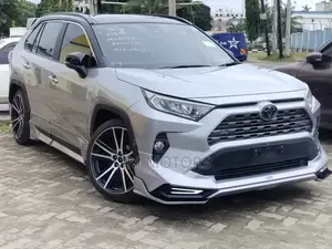 Toyota RAV4 2019 Silver