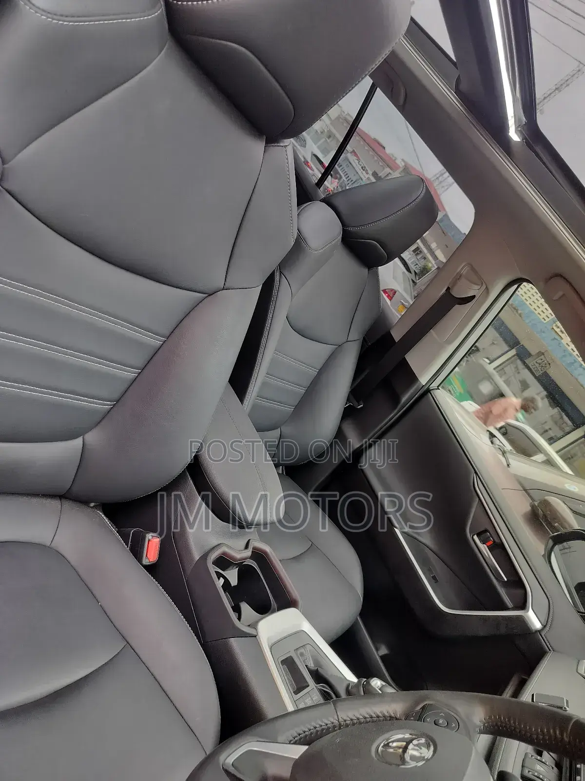 Toyota RAV4 2019 Silver