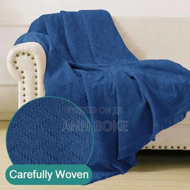 
Solid Tassel Multipurpose Decorative Throw Blanket
