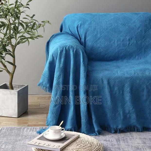 
Solid Tassel Multipurpose Decorative Throw Blanket - thumbnail 2