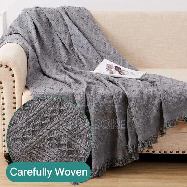 
Solid Tassel Multipurpose Decorative Throw Blanket - thumbnail 5