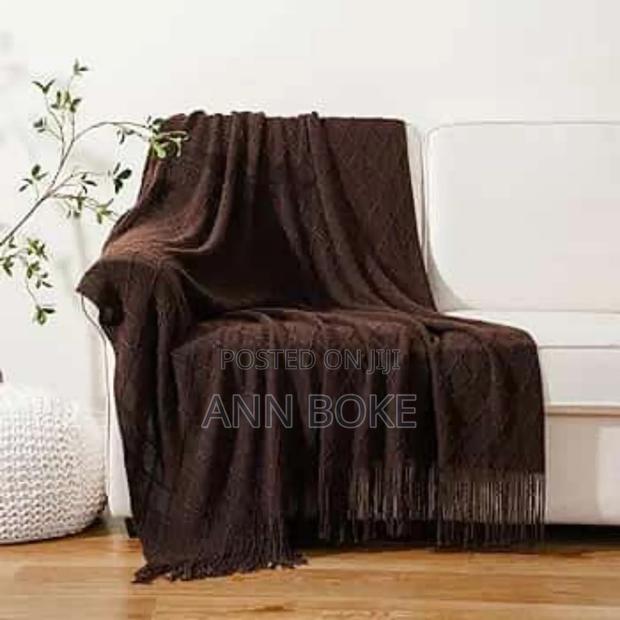
Solid Tassel Multipurpose Decorative Throw Blanket - thumbnail 6