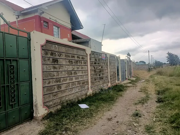 2bdrm Bungalow in Gatuanyaga, Nairobi Central for rent