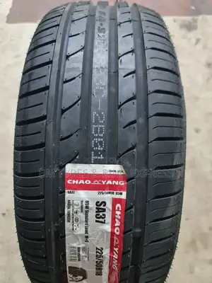 225 /50 R18 Chaoyang Tyres (Sa37)