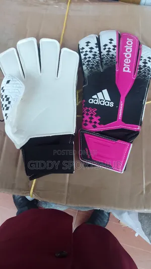 Goalkeeping Gloves