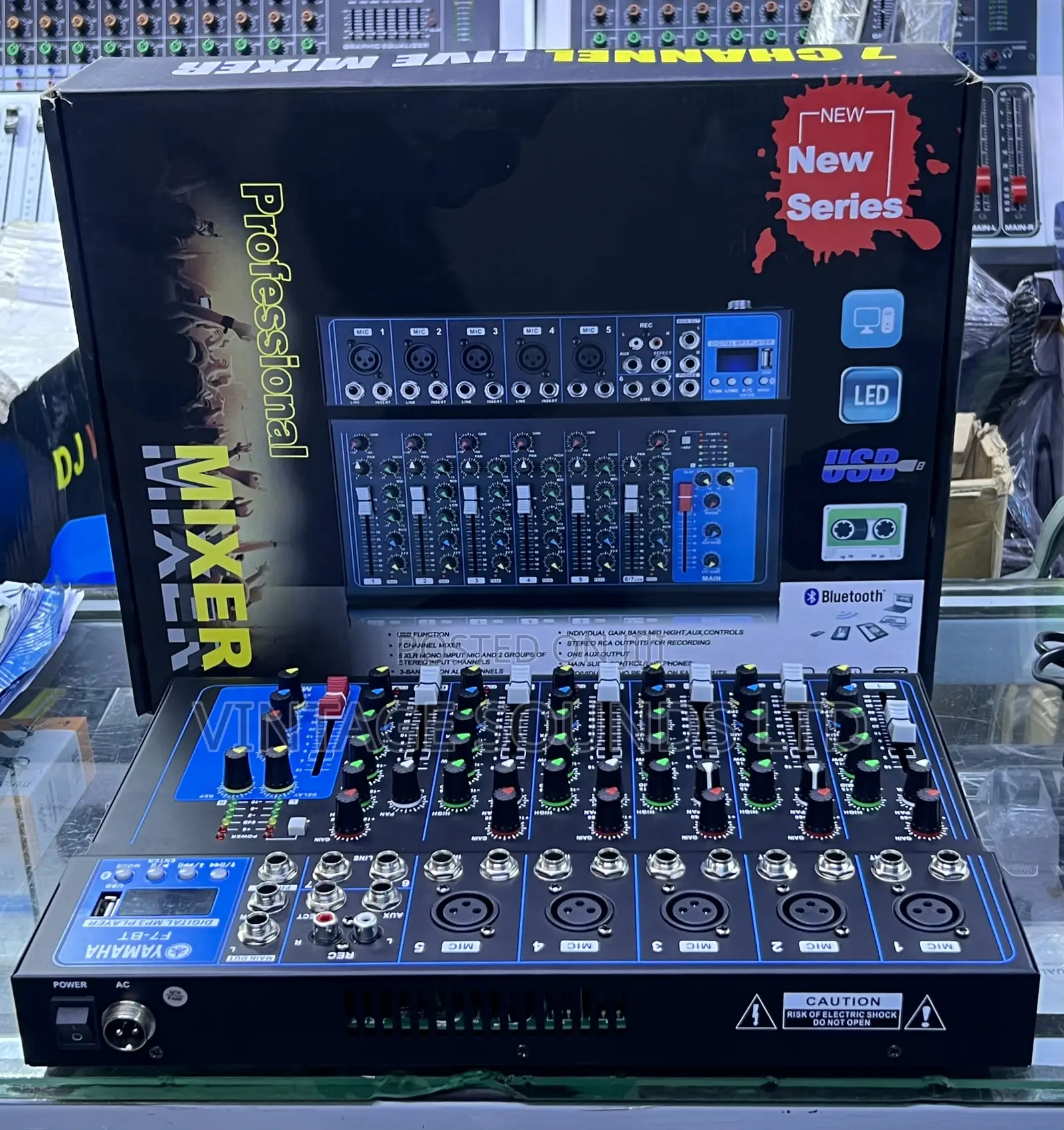 Yamaha Studio Live Mixer 7channel( F7 Model )