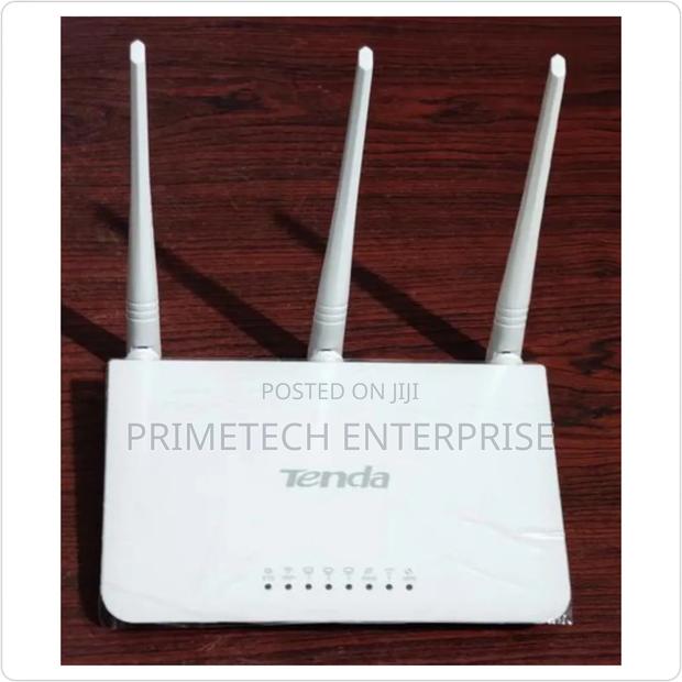 Tenda Router-with Three Antenna - main view
