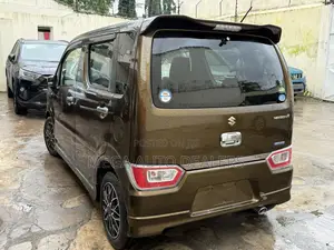 Suzuki Wagon R 660 Hybrid FWD 2018 Brown