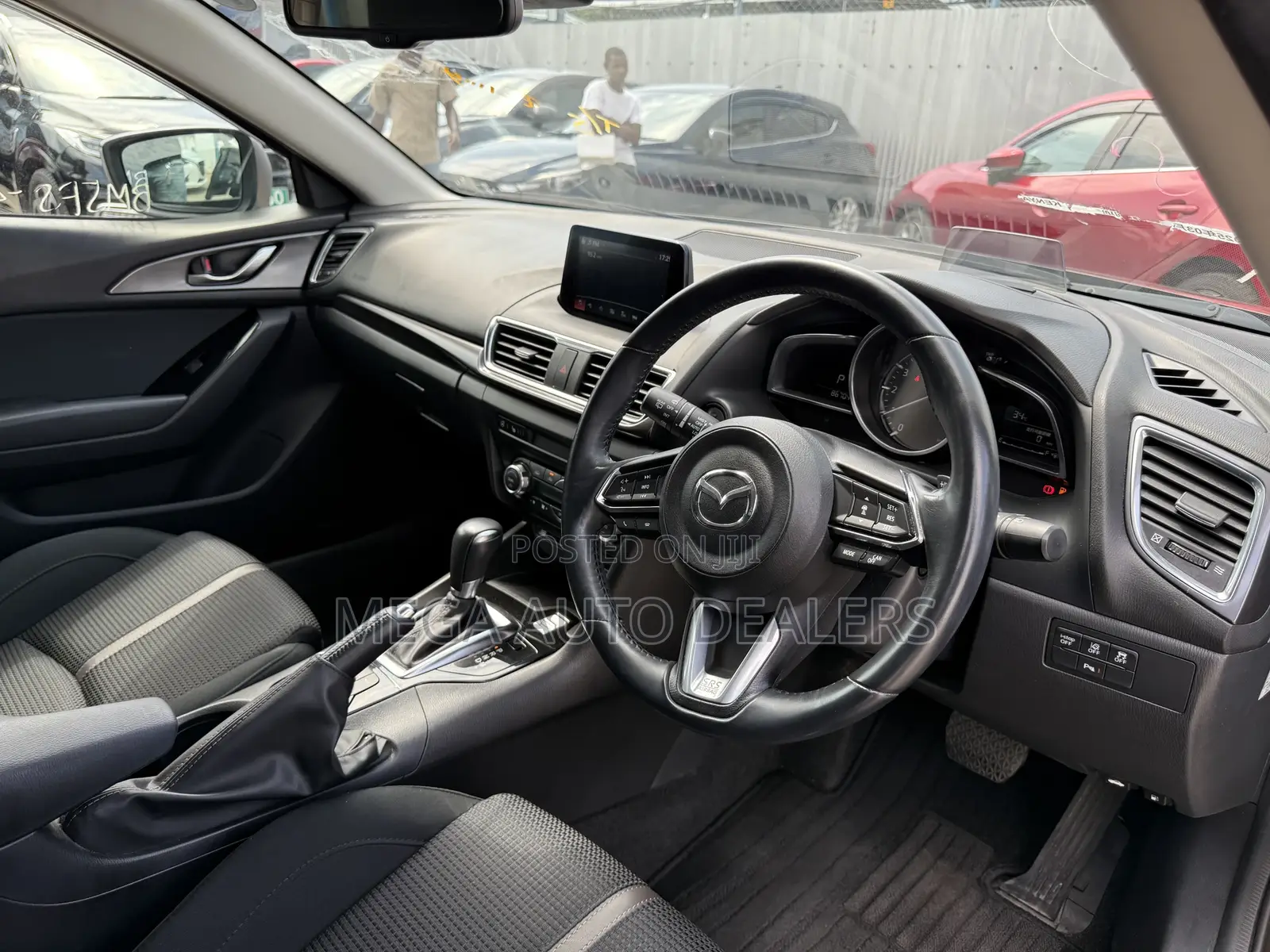 Mazda Axela 2018 Brown