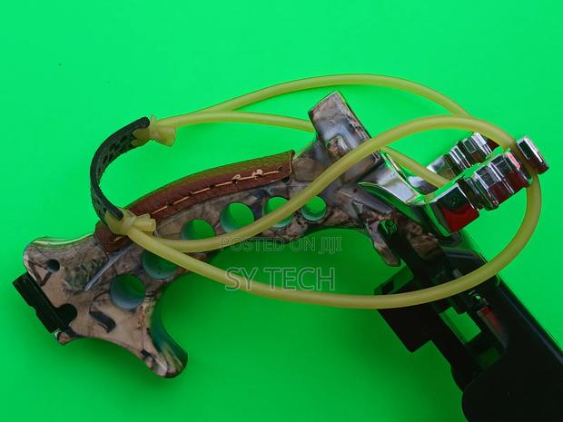 Laser Fitted Slingshot/ Catapult - thumbnail 3
