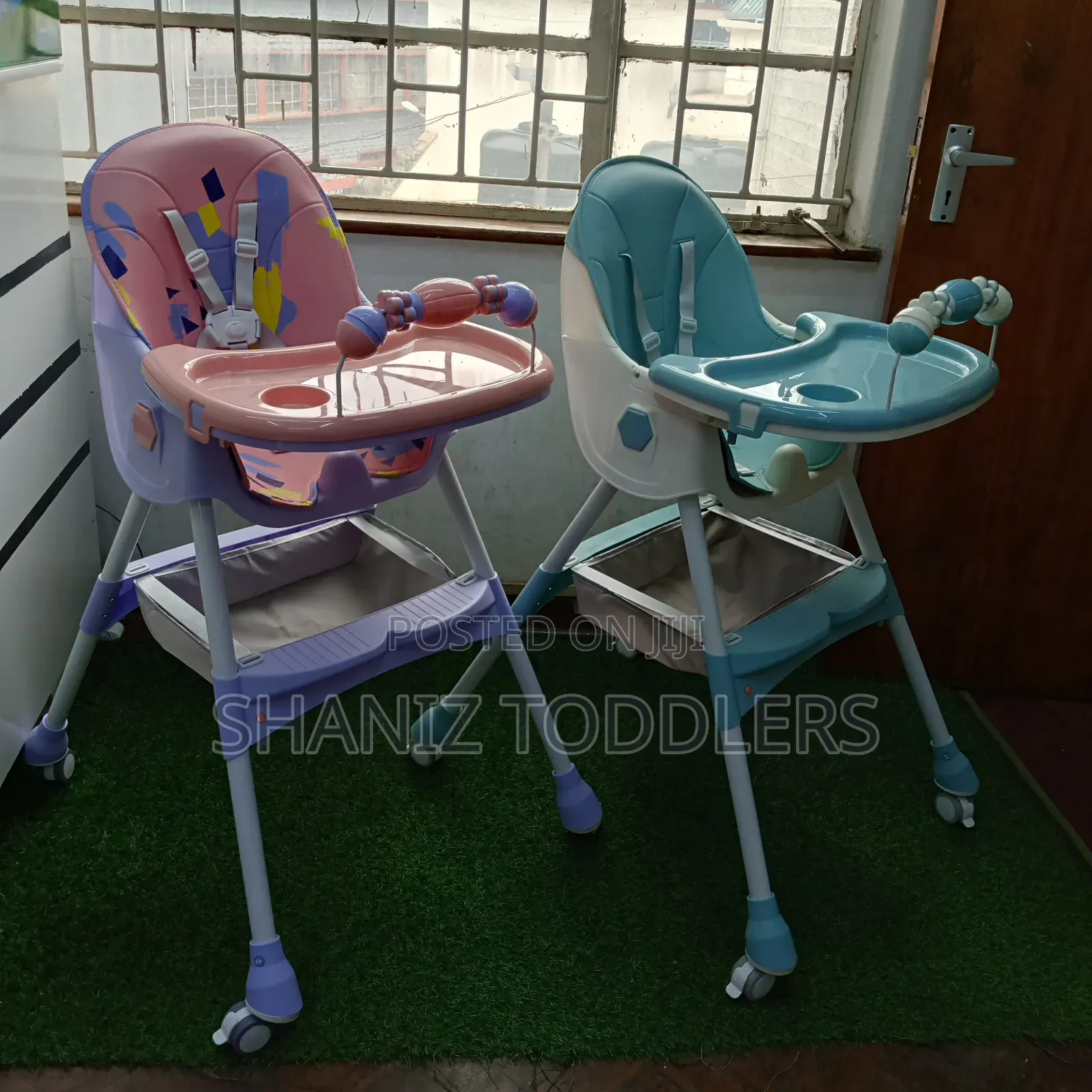 Toddler Feeding Chair With Detachable Tray