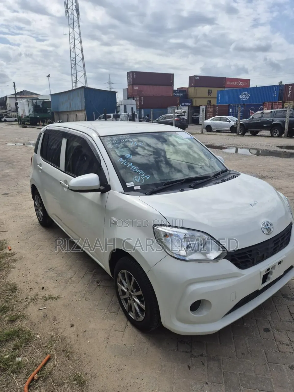 Toyota Passo 2018 White