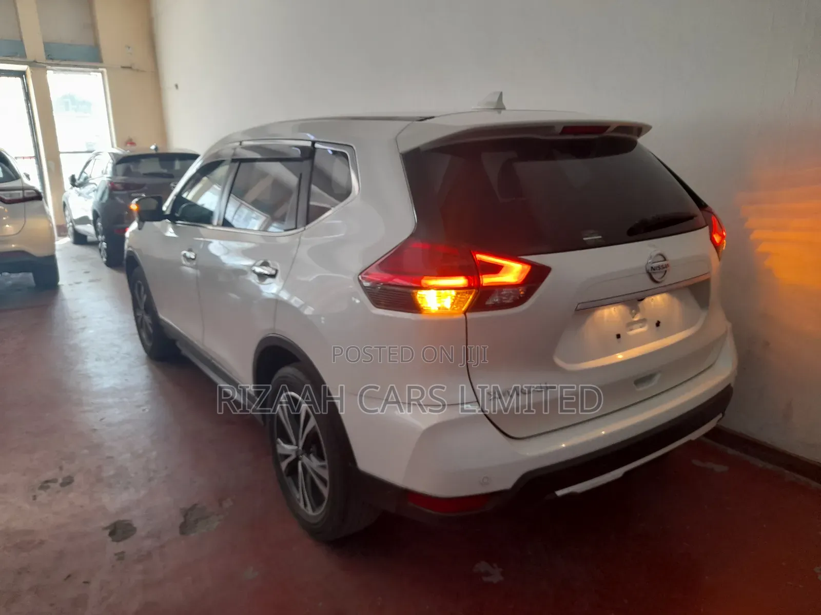 Nissan X-Trail 2.0 Petrol AWD 2018 White