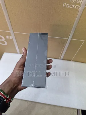 New Samsung Galaxy S20 128 GB Blue