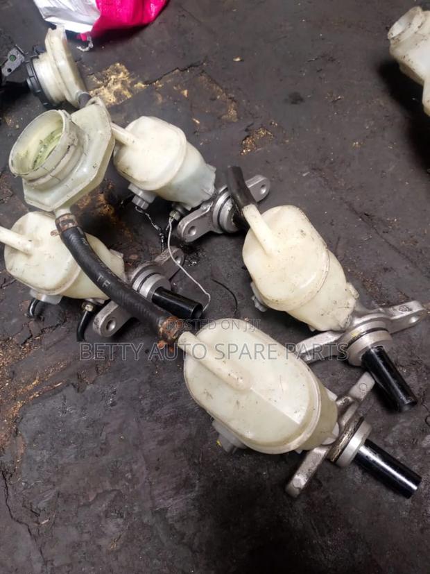 Honda Fit Old Model Master Cylinder - main view