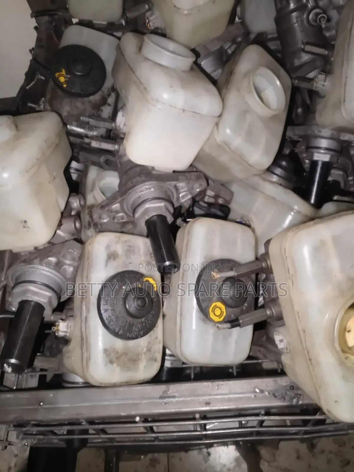 Toyota Prado 120 / Crown Master Cylinder