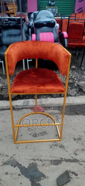 Makeup Chair - main view