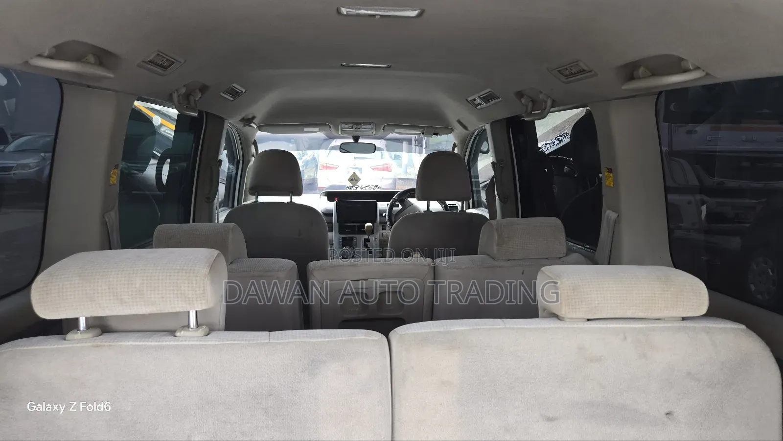 Toyota Noah 2009 White