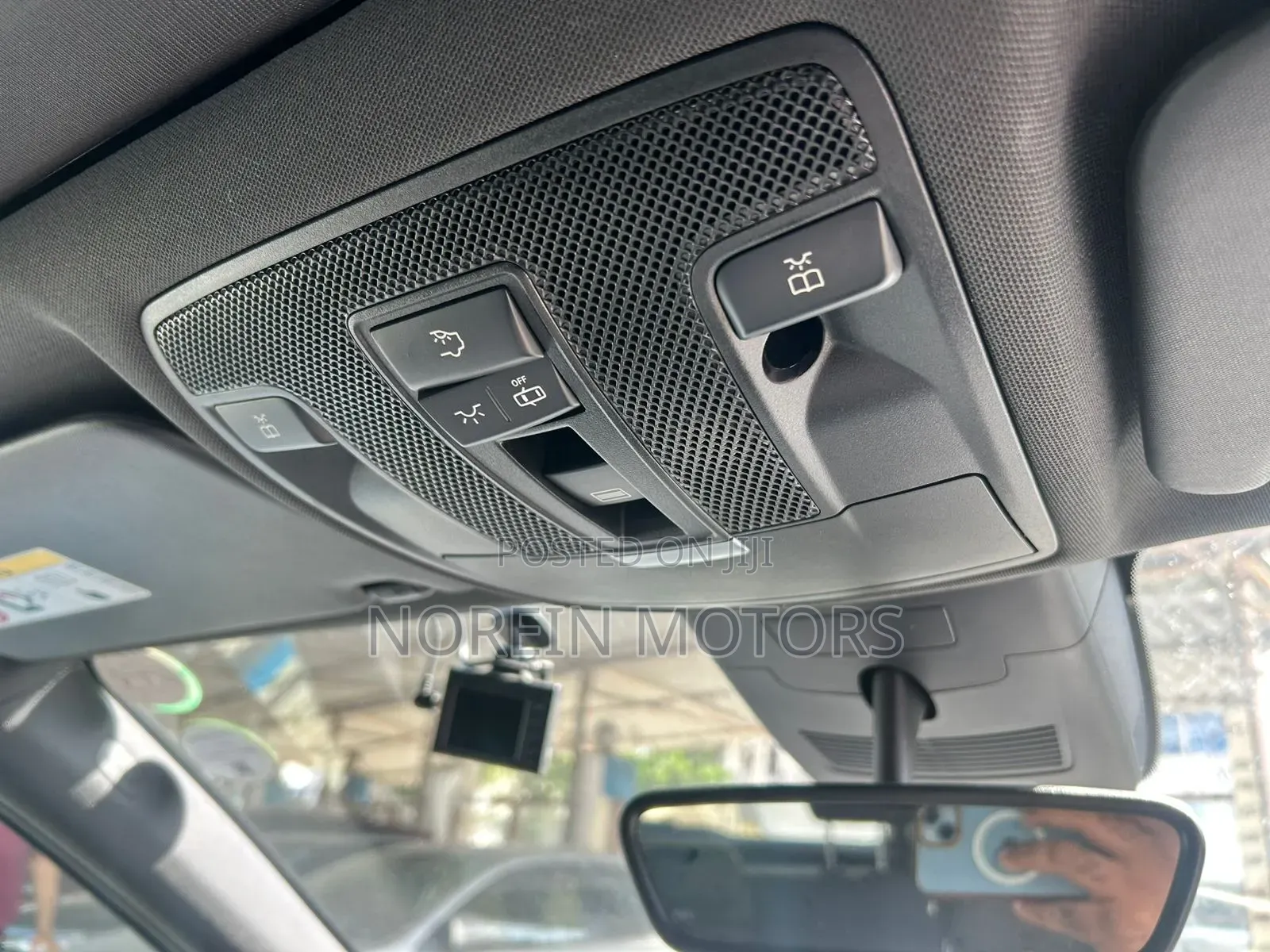 Mercedes-Benz B-Class 2018 White