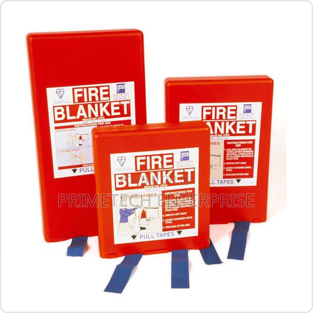 Fire Blanket( 4*4) Feet - main view