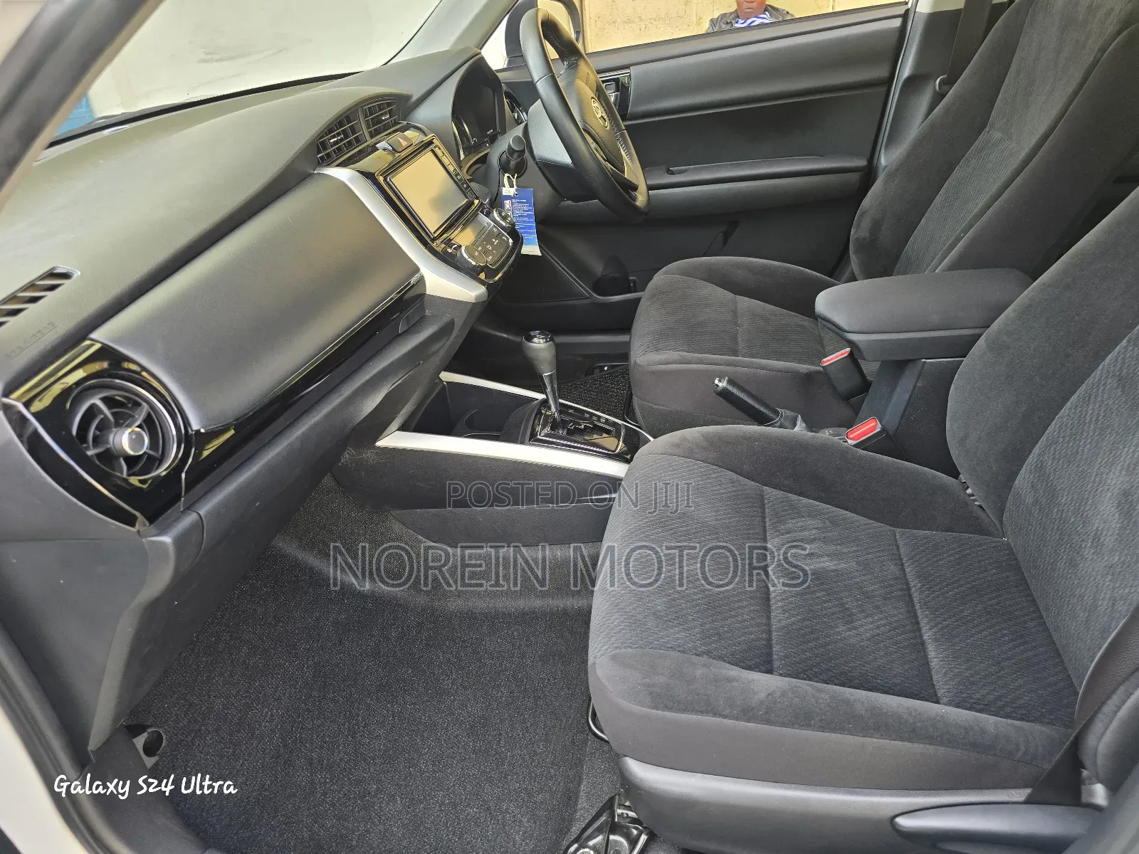 Toyota Axio 2017 White