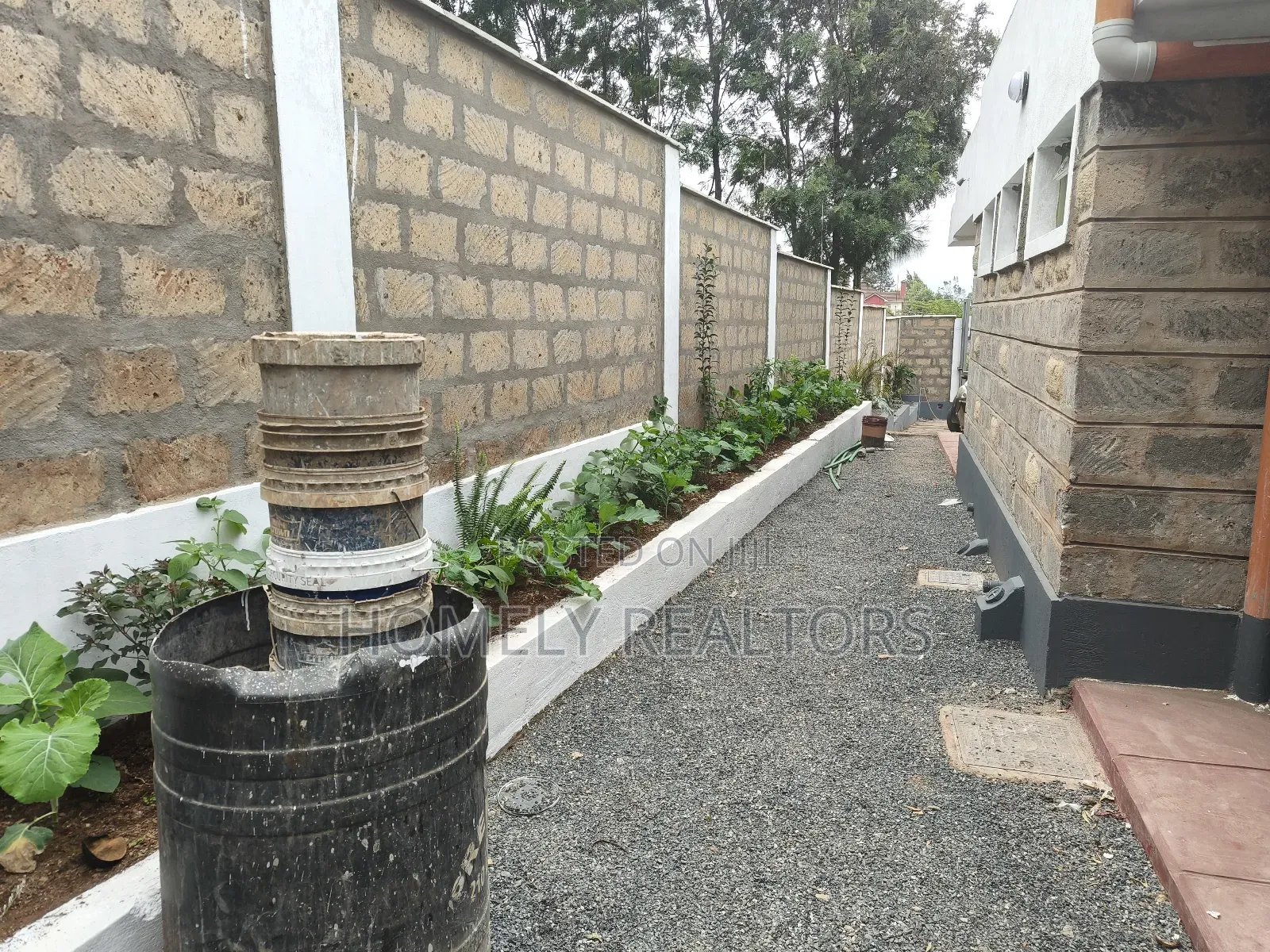 4bdrm Bungalow in Maragara Road, Ngong for sale