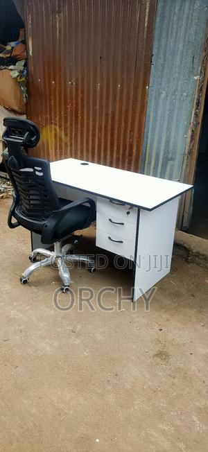 Office Chair With Headrest and Table - main view