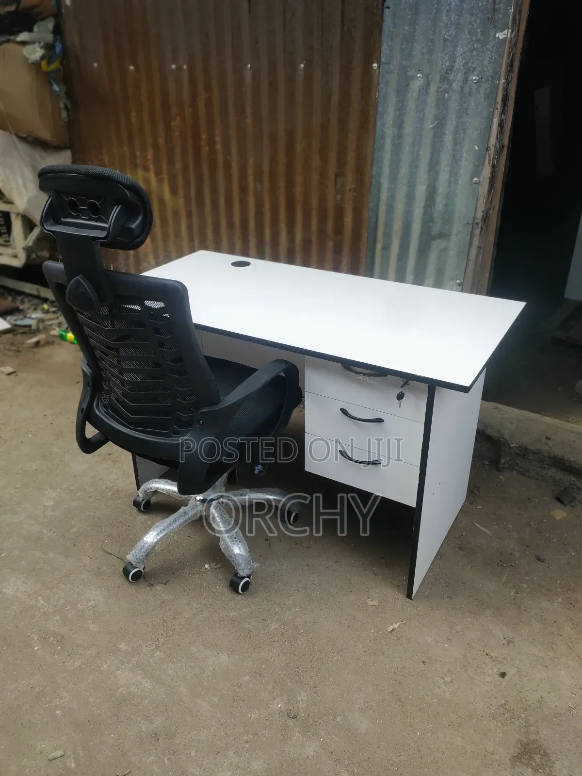 Office Chair With Headrest and Table