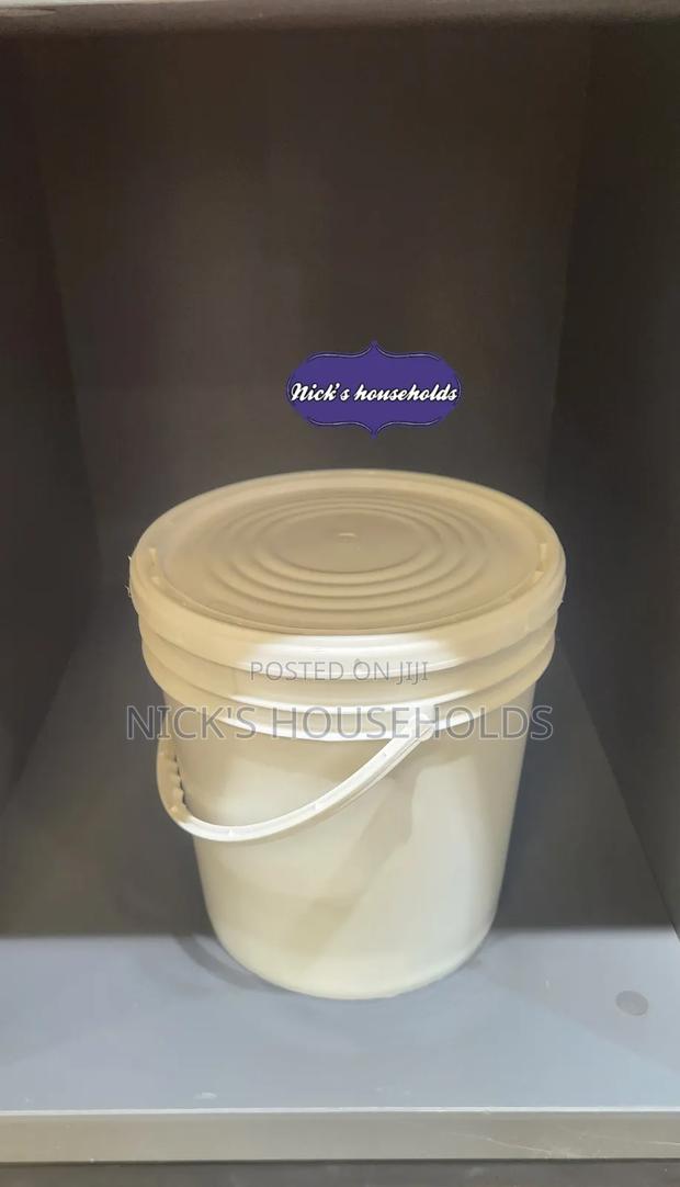 Heavy Duty 10litres Bucket - main view