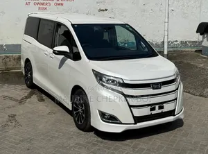 Toyota Noah 2.0 FWD (8 Seater) 2018 Pearl