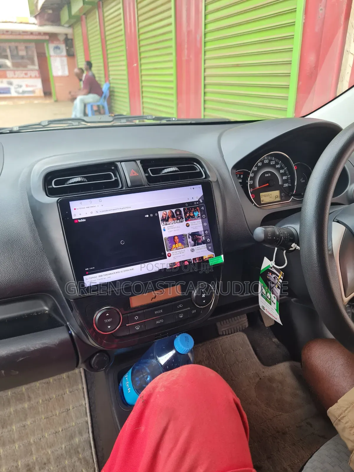 Mitsubishi Mirage 2010 + Android Radio Available