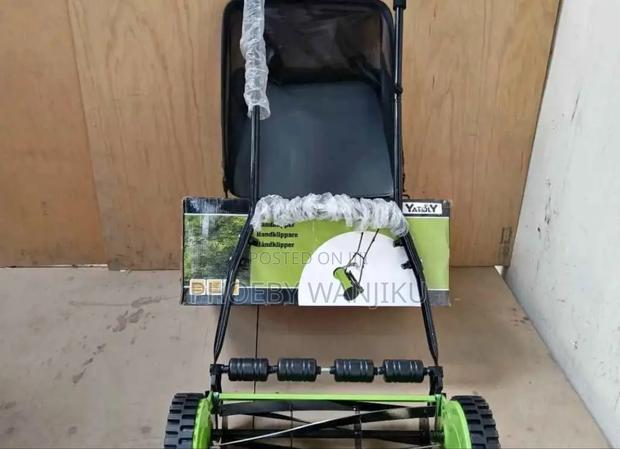 16" Manual Lawn Mower/Hand Push Lawn Mower - main view