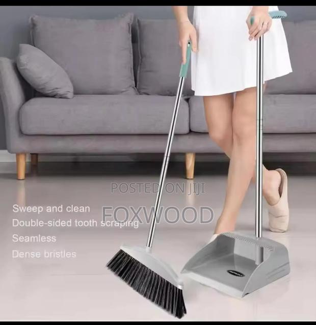 Long-Handled Dustpan and Brush Set - thumbnail 5