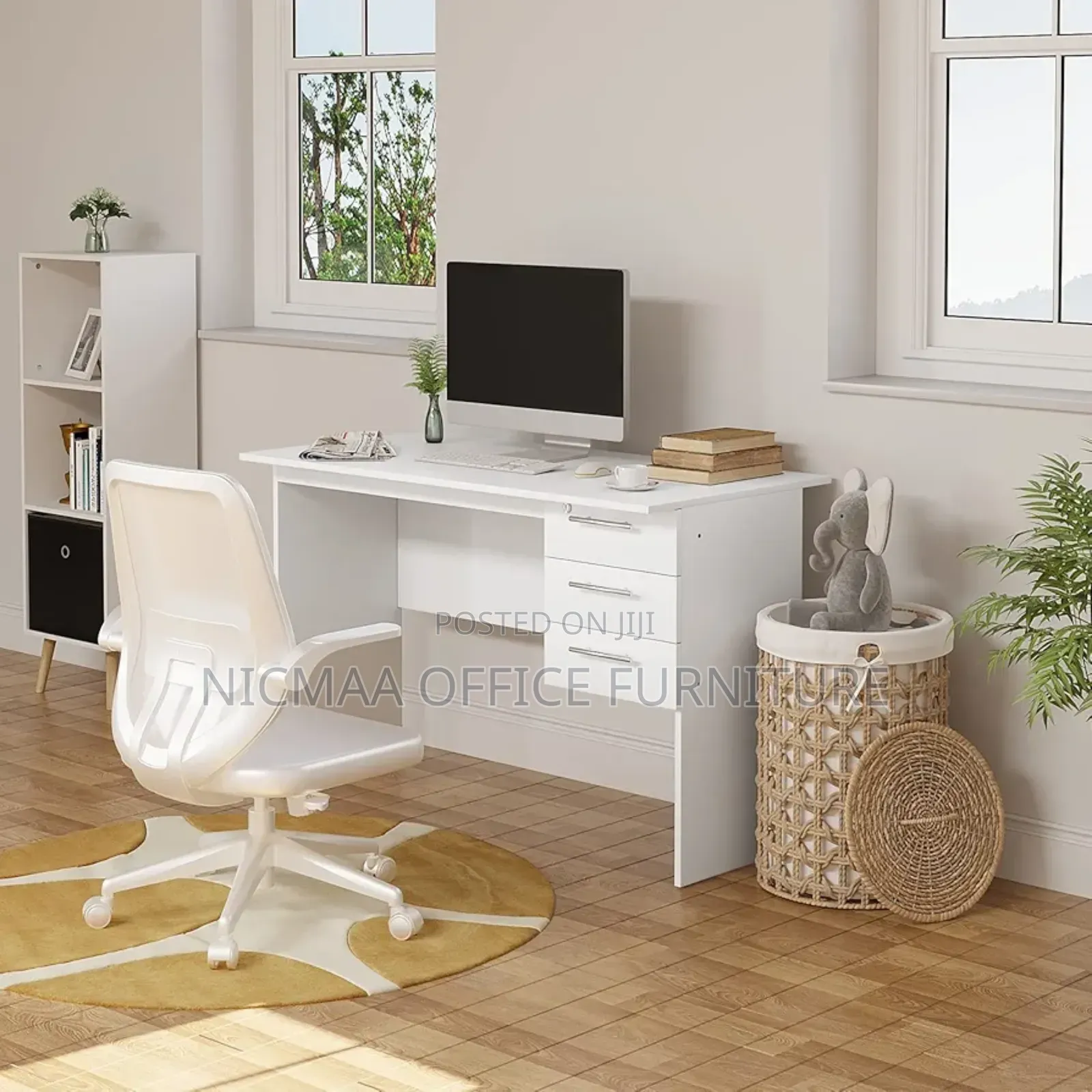 1.2m Sleek White Computer Desk With Lockable Drawer