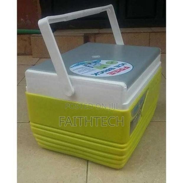4.5litres Cooler Box - thumbnail 3