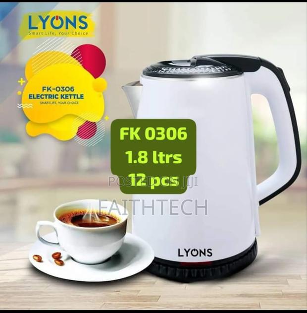 Ailyons Plastic Kettle - main view