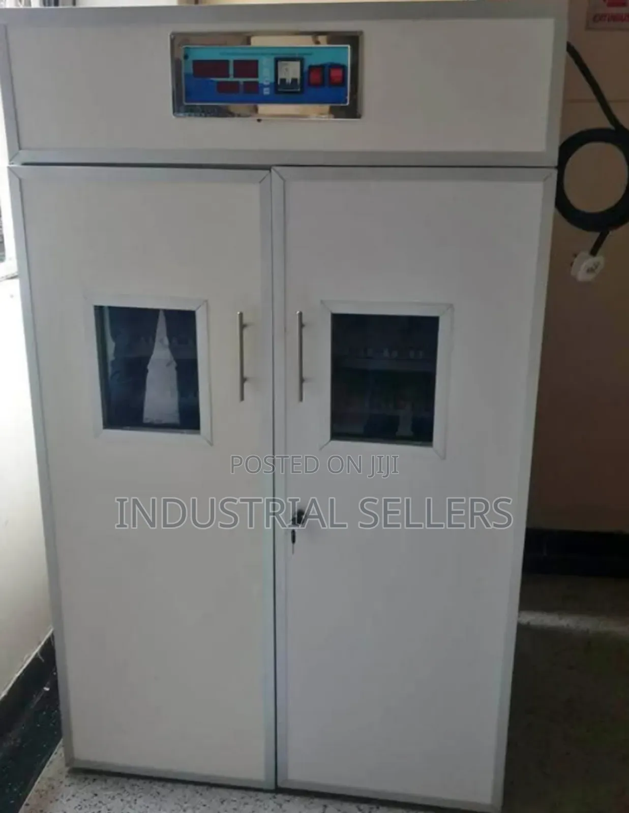 Strong and Quality 1056 Eggs Incubator