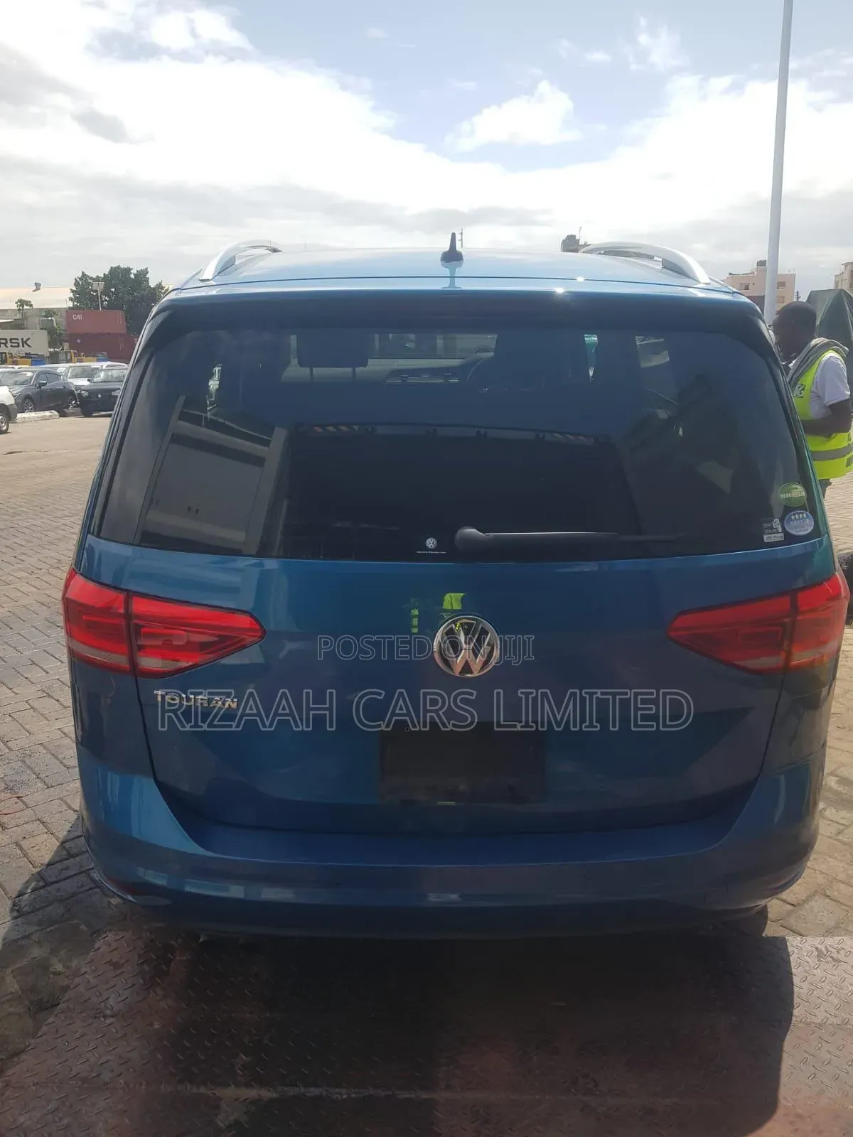 Volkswagen Touran 2018 Blue