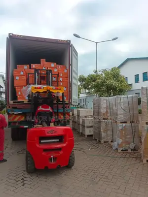 Container Trailer Available for Goods Transport
