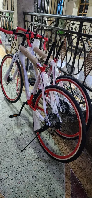 Exercise Sports and Racing Size 27.5 Bike With Slim Tyres