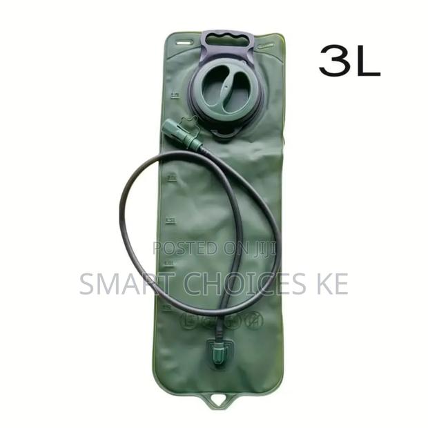 *3l Water Bladder / Hydration Reservoir for Hiking, Running - thumbnail 9