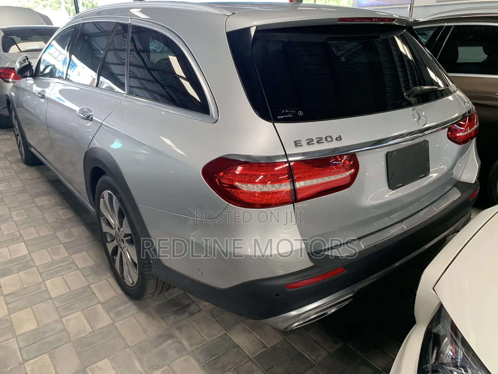 Mercedes-Benz E220 2018 Silver