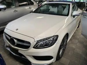 Mercedes-Benz C180 2018 Pearl