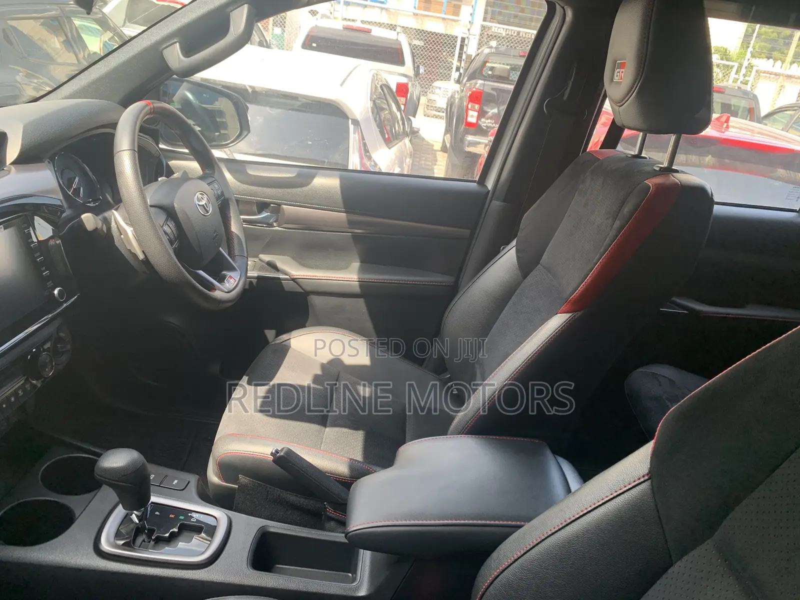 Toyota Hilux Revo Double Cab Deisel 2.4 AWD 2018 White