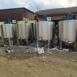 Milk Receiving Storage Tank With Mixing Option