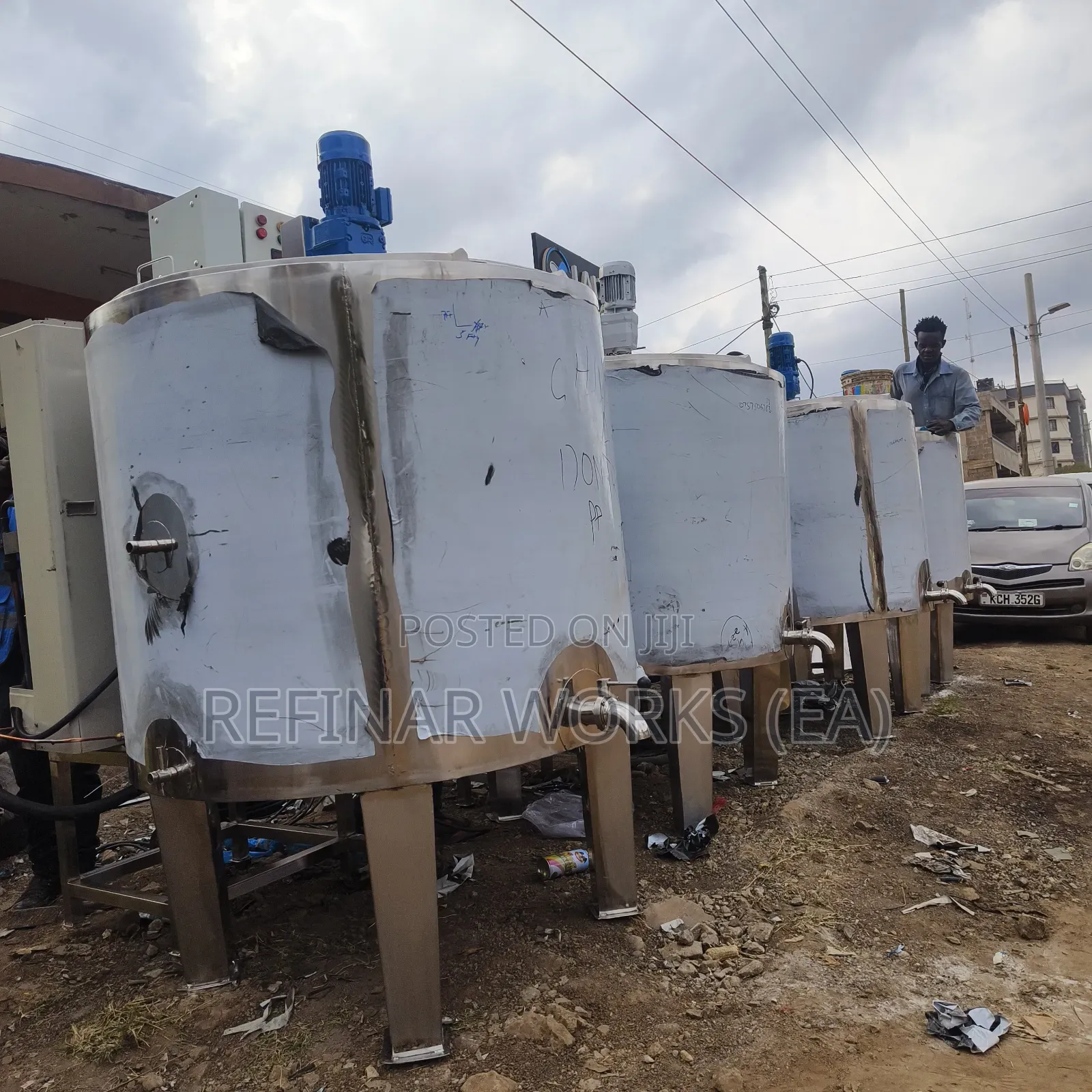 Milk Receiving Storage Tank With Mixing Option