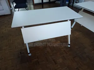 Office Fortable Desk Available