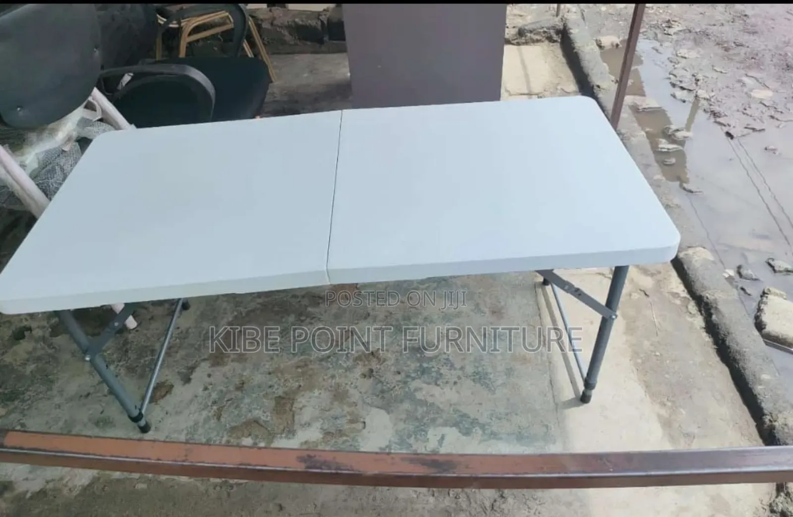 Fortable Table Available And